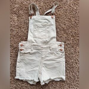 Cream short overalls, Cat & Jack size M (7/8)